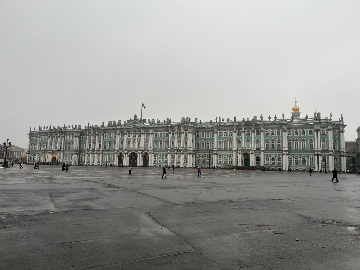 Дворцовая площадь, Эрмитаж - a9497265