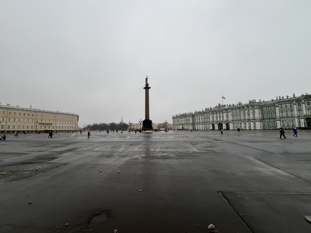 Маршрут 6.2 км. 1ч 20мин. от м. Чернышевская до м. Адмиралтейская через Дворцовую площадь